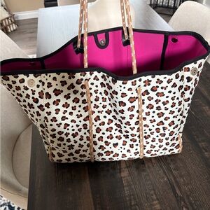 Stylish Leopard Print Tote Bag